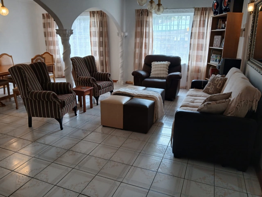 3 Bedroom Property for Sale in Geelhoutpark North West